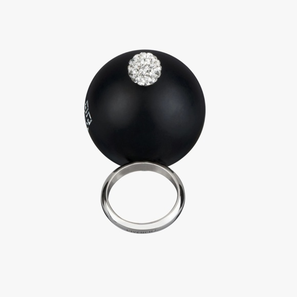 Givenchy 4G PEARL RING WITH CRYSTALS - BLACK - NEW WITH TAGS - Picture 2 of 12